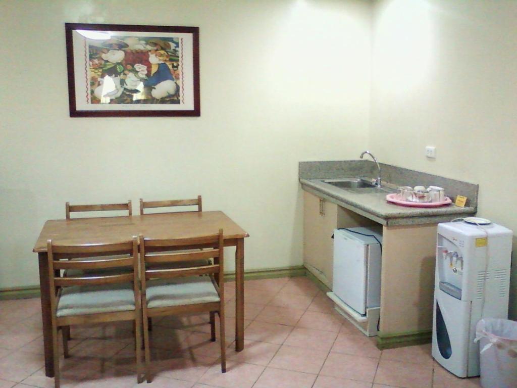Oyo 765 Ibay Zion Hotel Baguio City Dış mekan fotoğraf